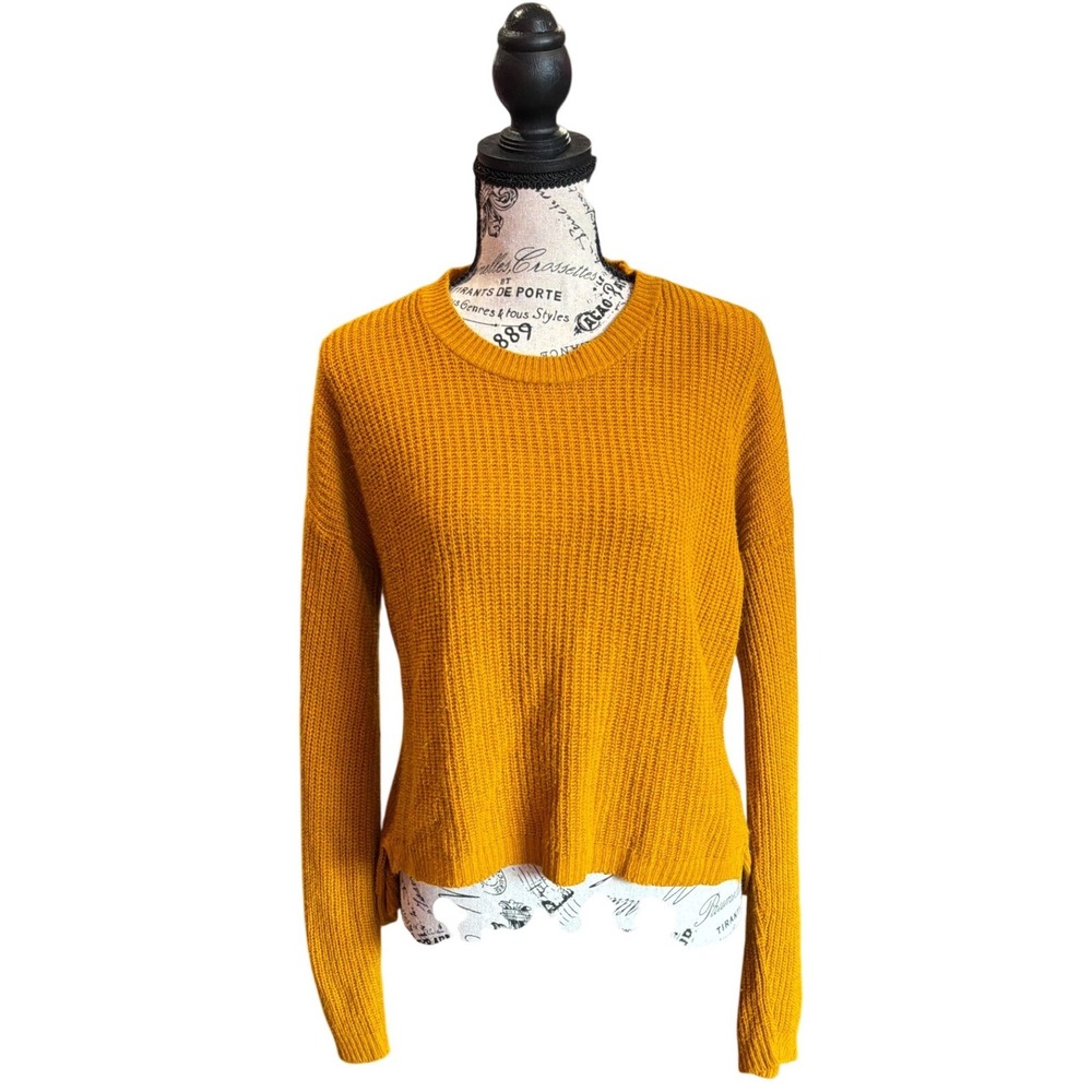 Say What Mustard Yellow Shaker Knit Crew Neck Pullover Sweater Womens Medium